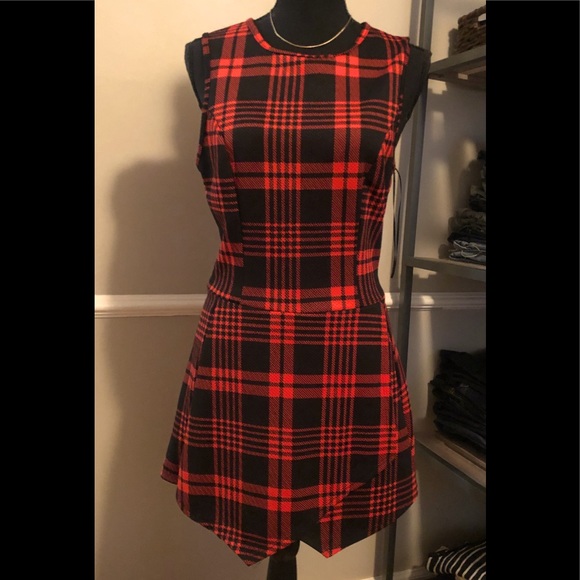 Windsor Black and red mini romper - Picture 3 of 6